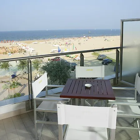 Ascot Fronte Mare & דירה